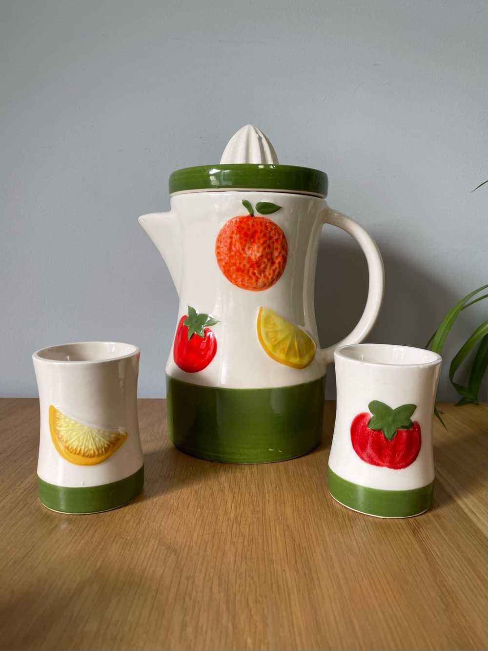 Vintage MCM Ceramic Juice Pitcher & Juicer Set with Two Cups Japan